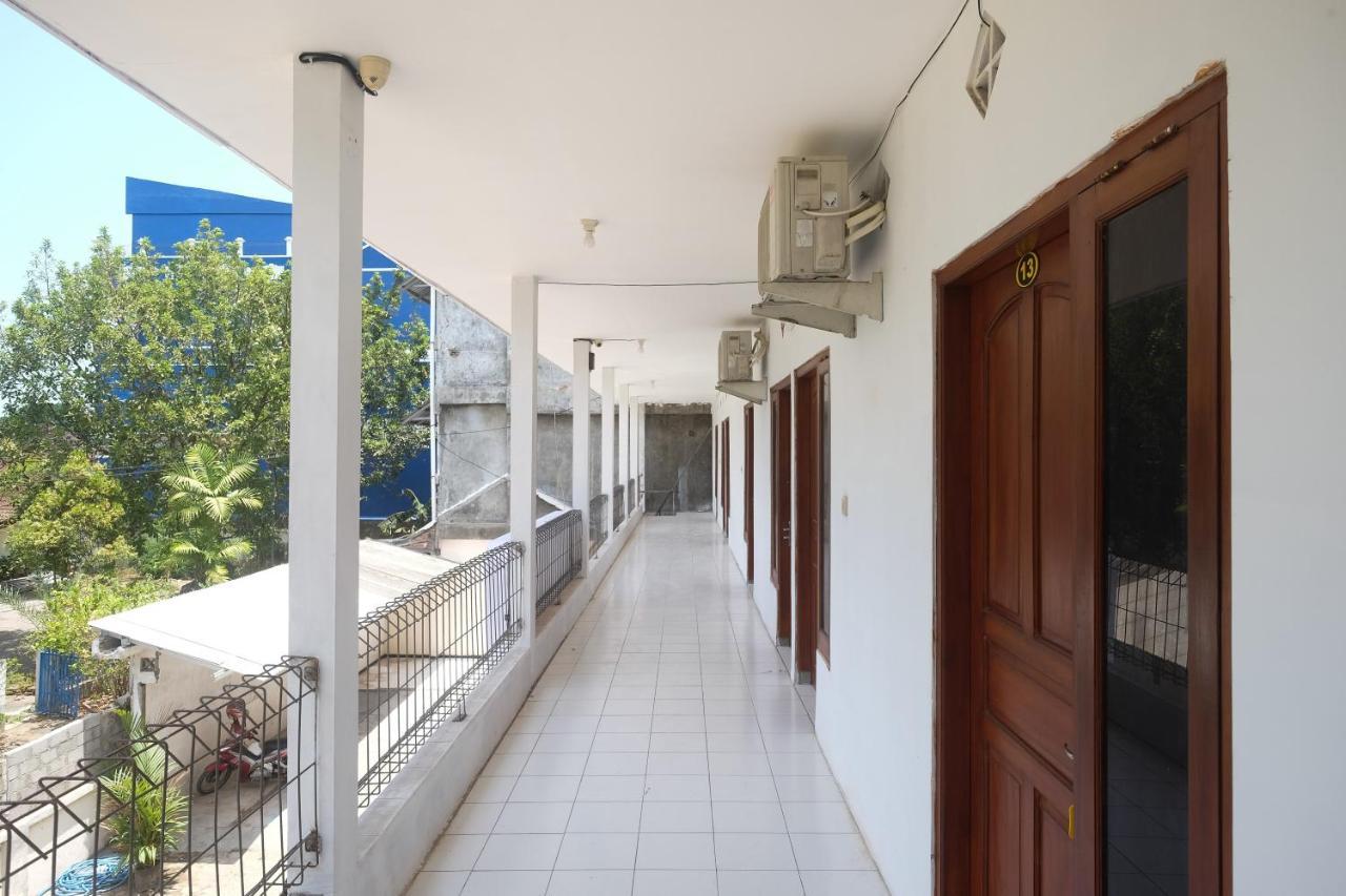 Hotel Reddoorz Near Plaza Ambarrukmo Yogyakarta Maguwo Esterno foto